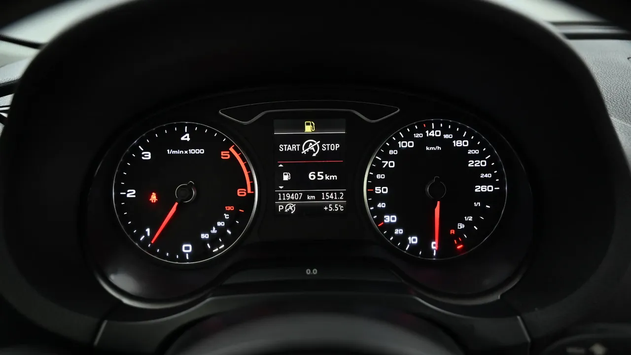 Audi A3 (8V) 35 TDI Dynamic Sportback