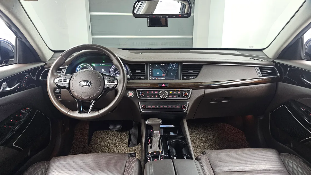 Kia K7 — miniaturë 7