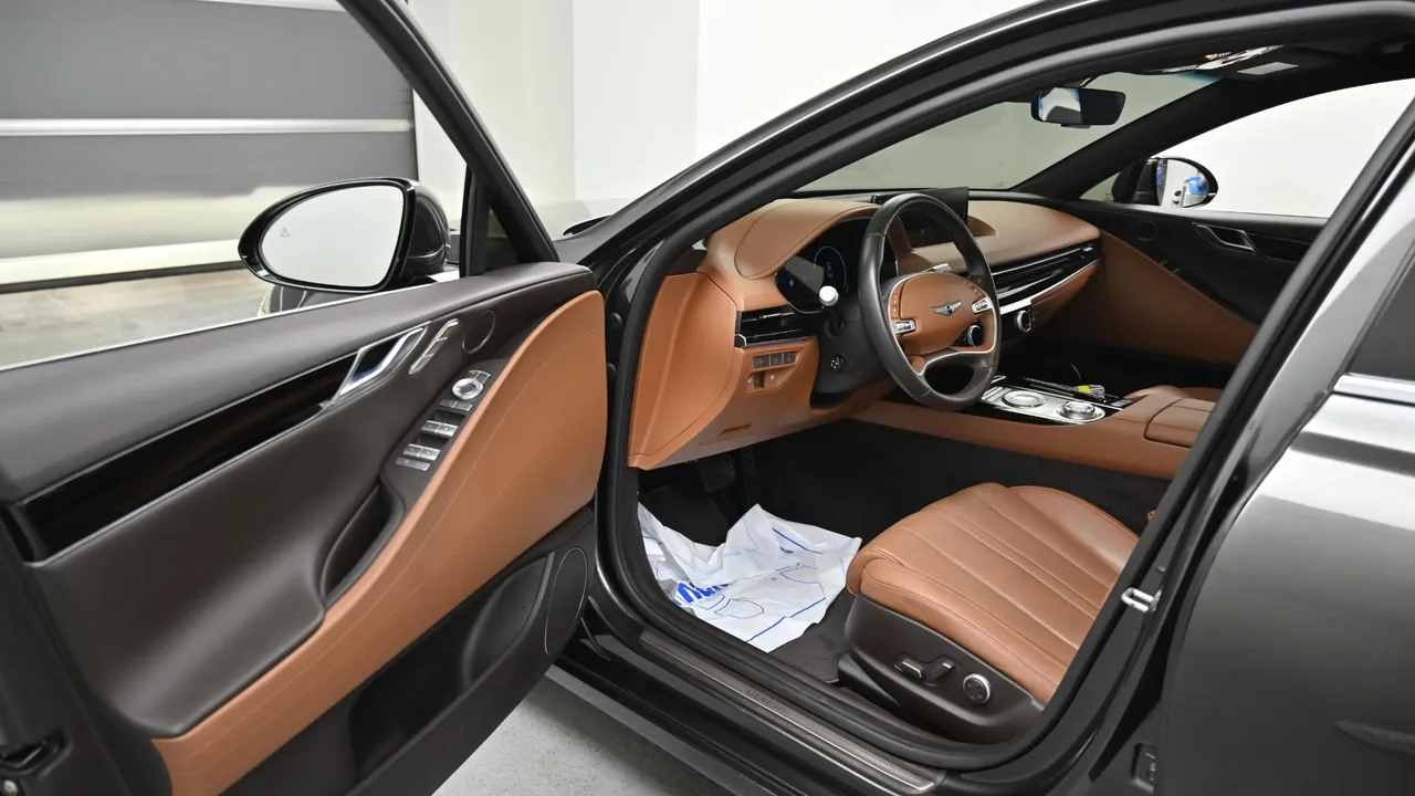 Genesis G80 — miniaturë 11