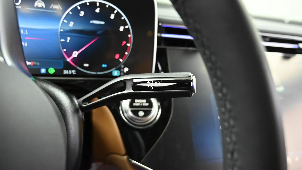 Mercedes-Benz E-klasse — miniaturë 9