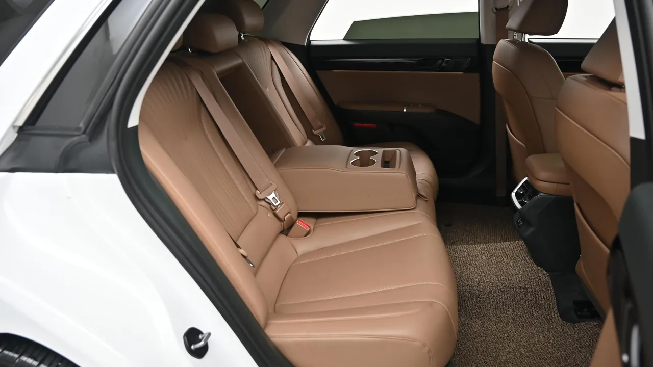 Hyundai Grandeur — miniaturë 12