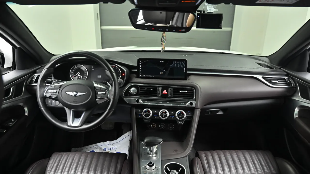Genesis G70 — miniaturë 7
