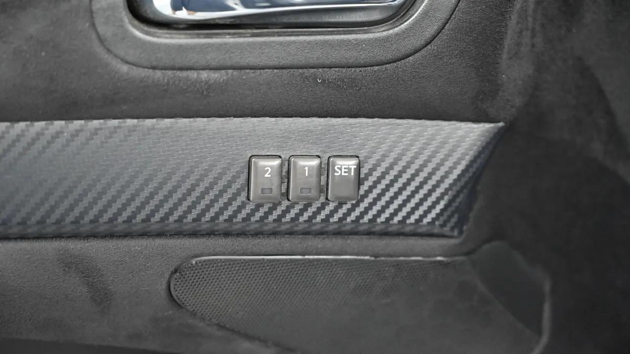 Infiniti G — miniaturë 25