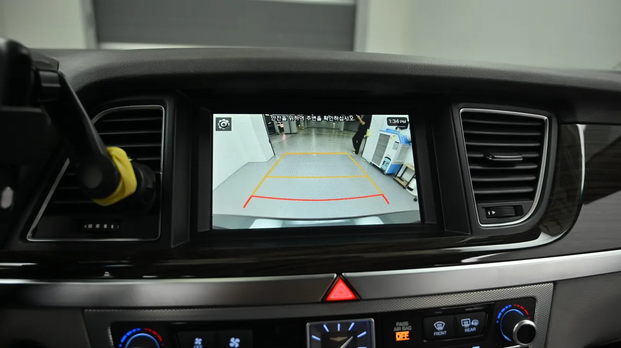 Genesis G80 — miniaturë 15