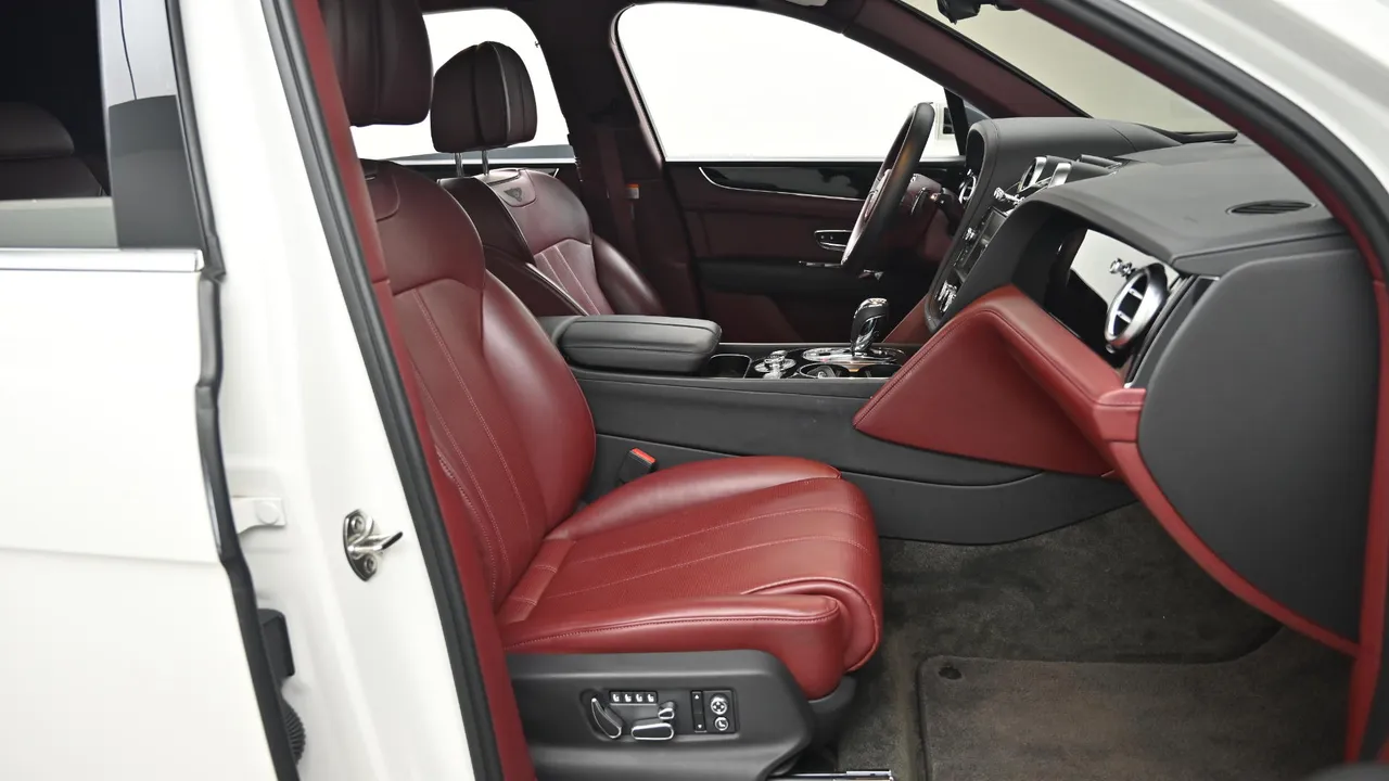 Bentley Bentayga — miniaturë 10