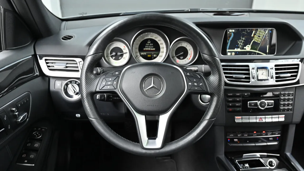 Mercedes-Benz E-klasse — miniaturë 13