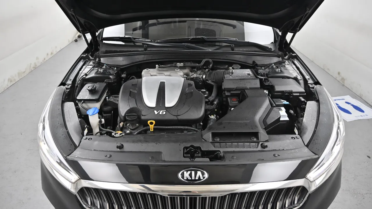 Kia K7 — miniaturë 6
