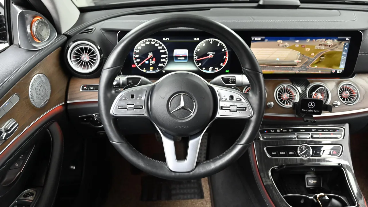 Mercedes-Benz E-klasse — miniaturë 13