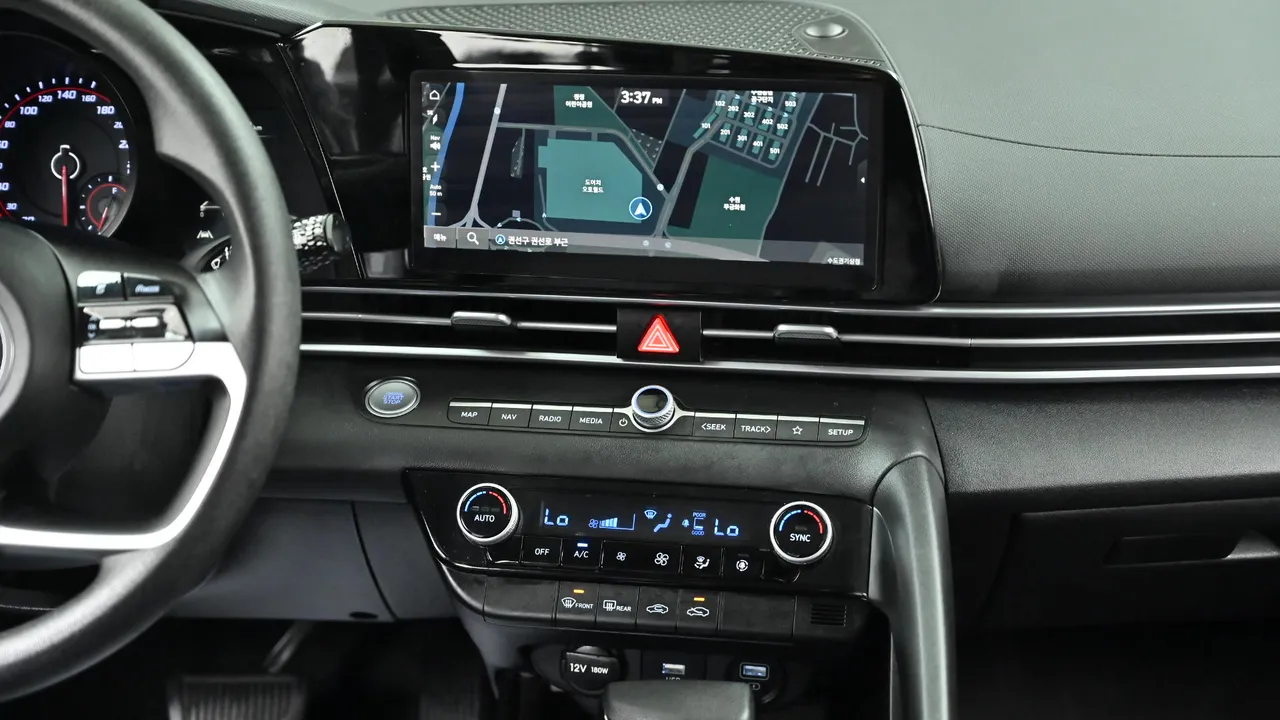 Hyundai Avante — miniaturë 14