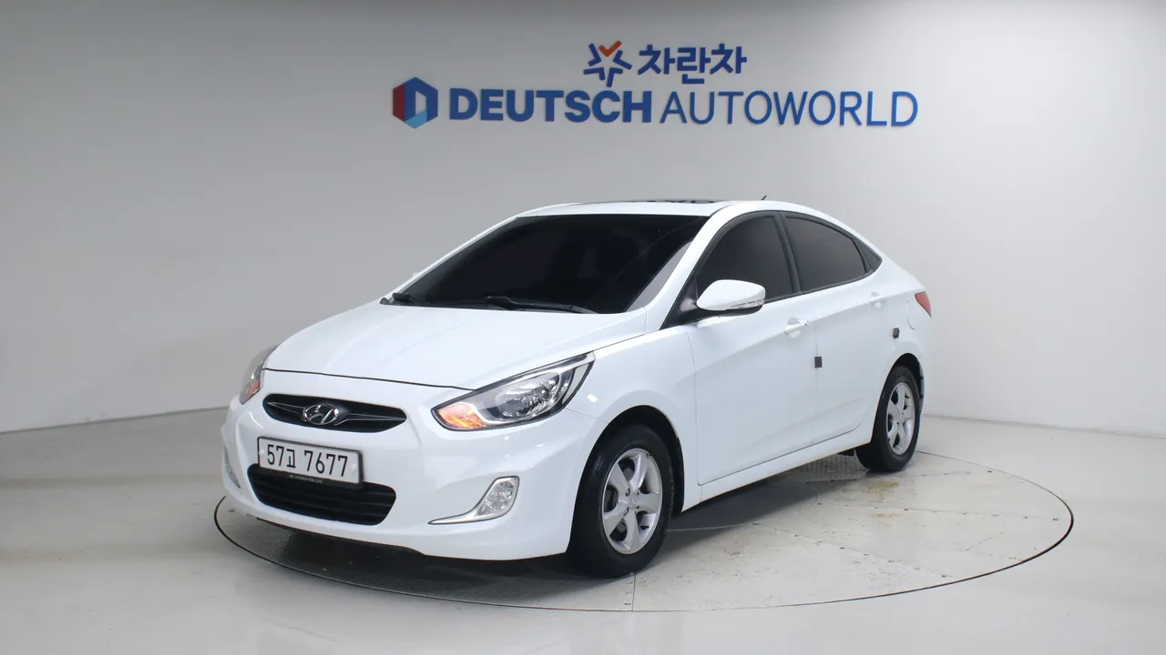 Hyundai Accent 1.4 VVT 프리미어 — foto 1