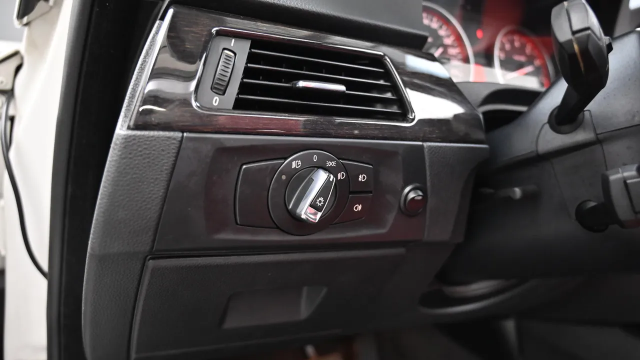 BMW 3er — miniaturë 17