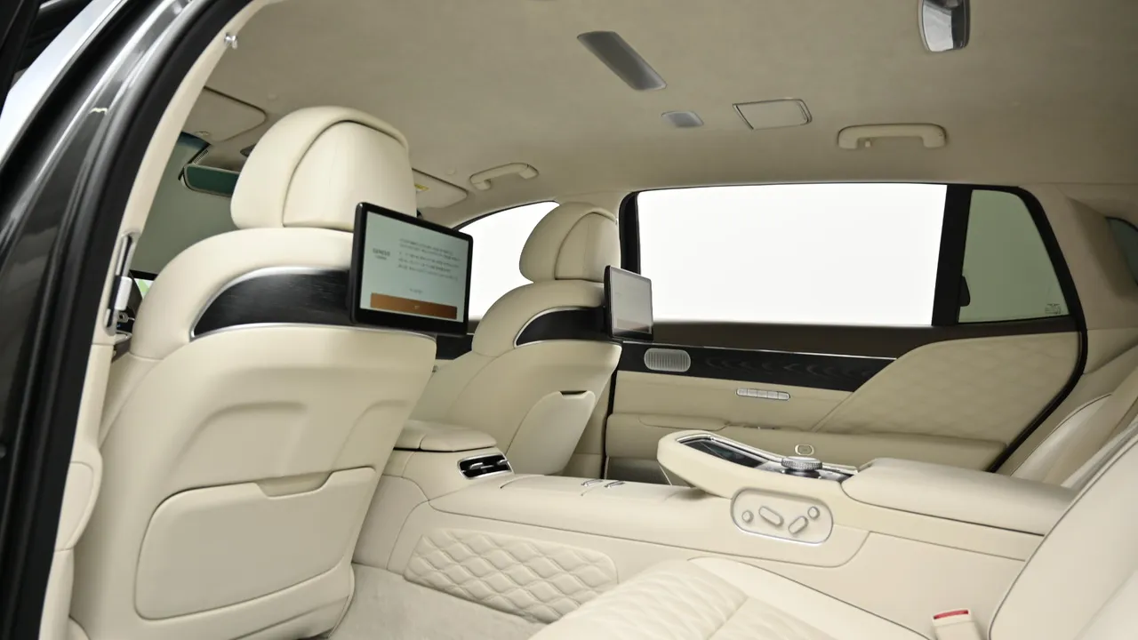 Genesis G90 — miniaturë 36
