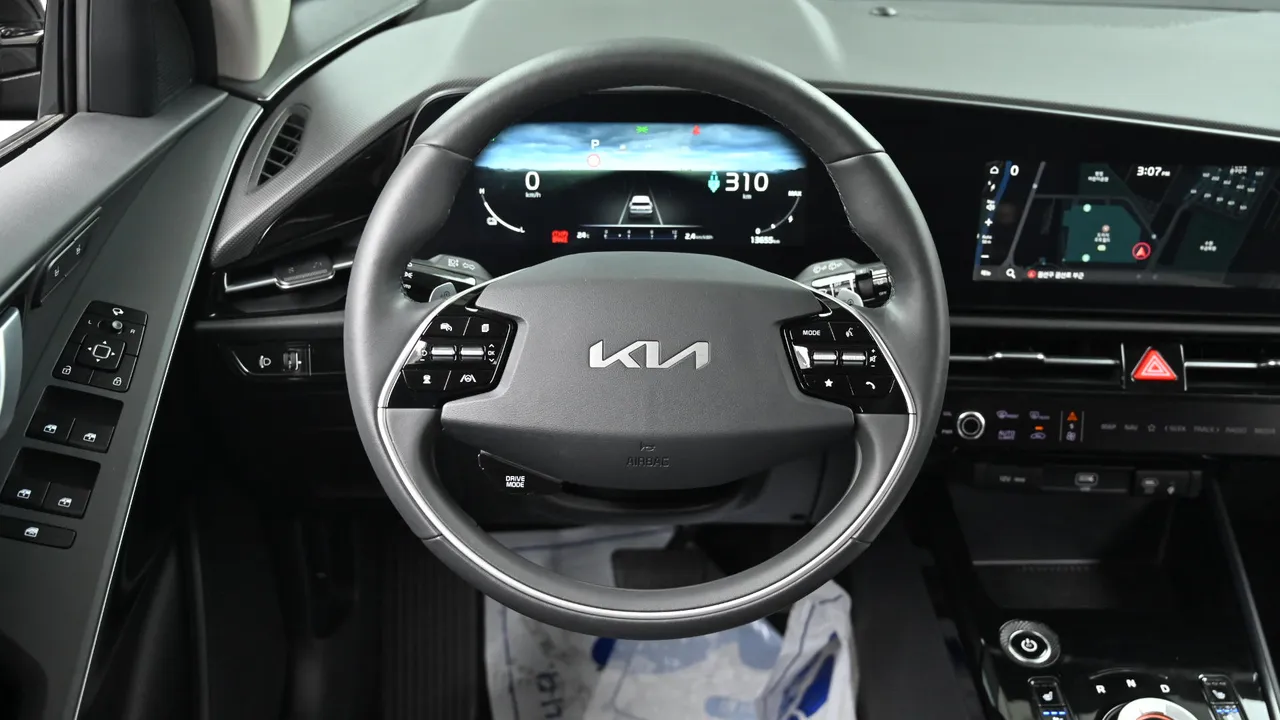 Kia Niro — miniaturë 13