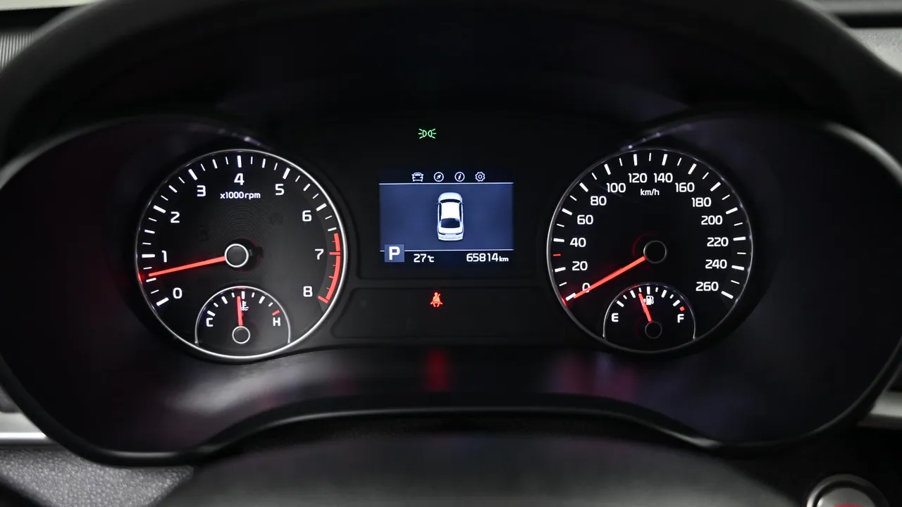 Kia K5 — miniaturë 8