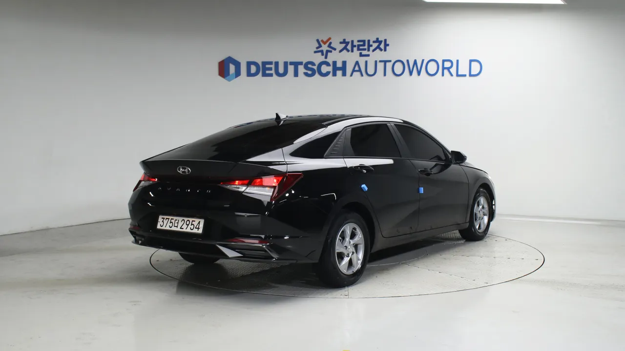 Hyundai Avante — miniaturë 2