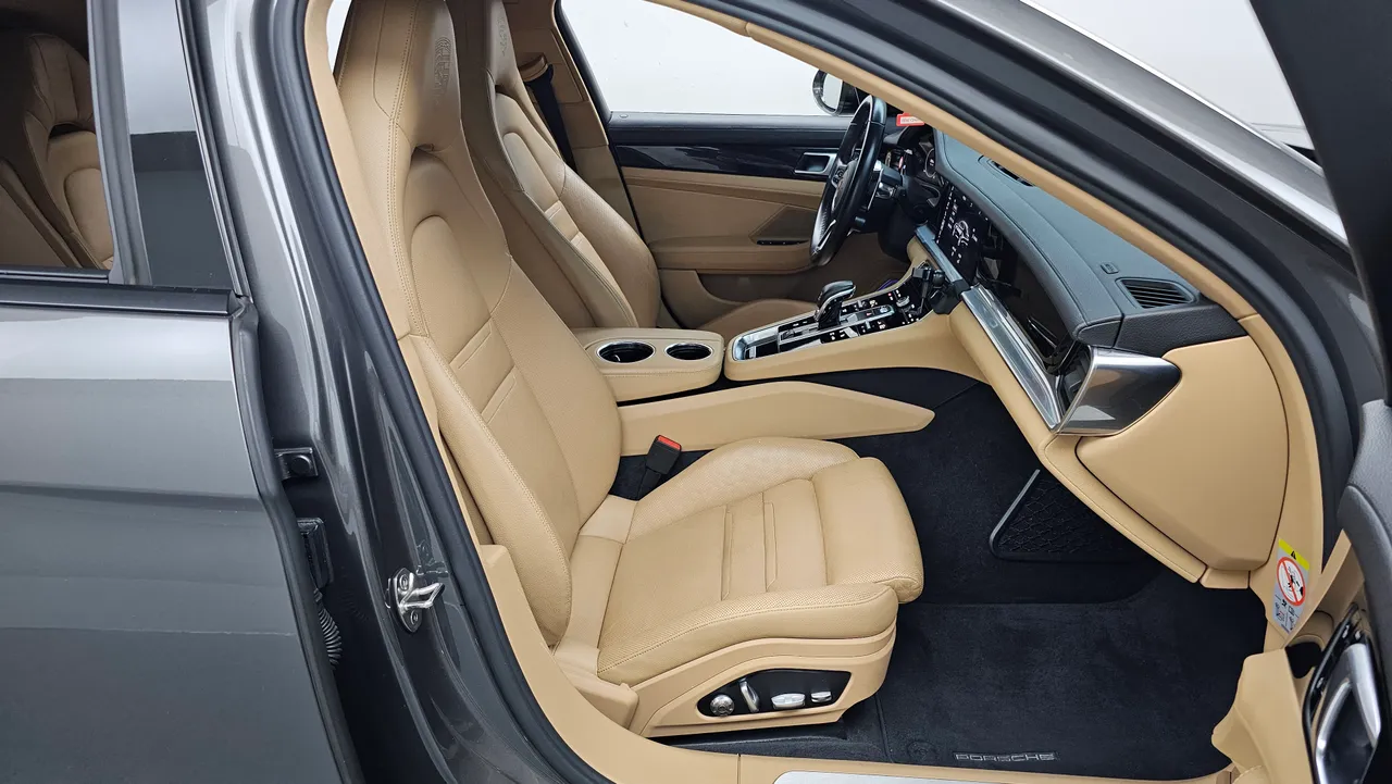 Porsche Panamera (971) 3.0 AWD