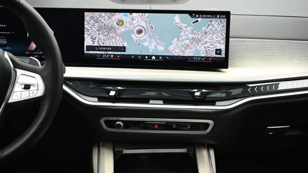 BMW X7 — miniaturë 32