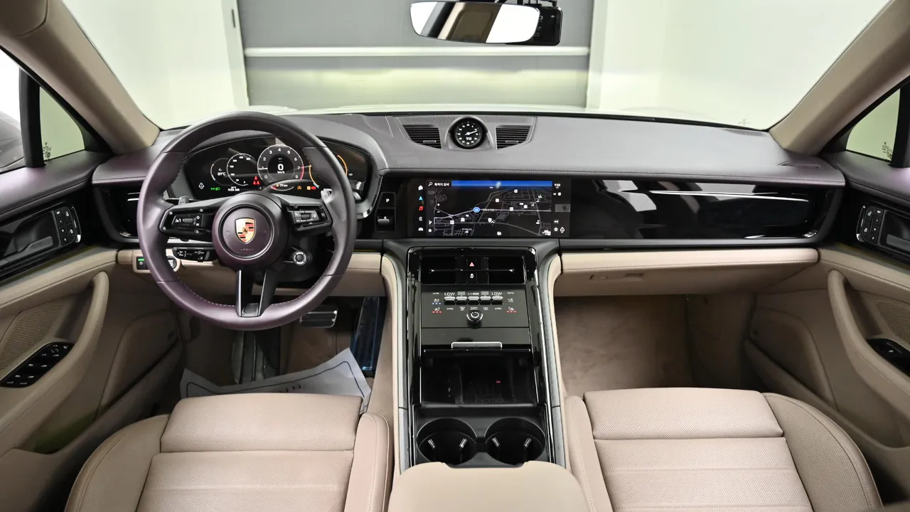 Porsche Panamera — miniaturë 7