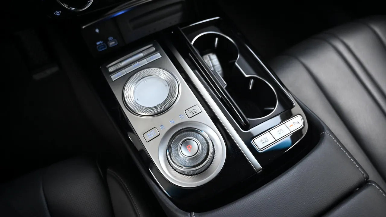 Genesis G80 — miniaturë 9