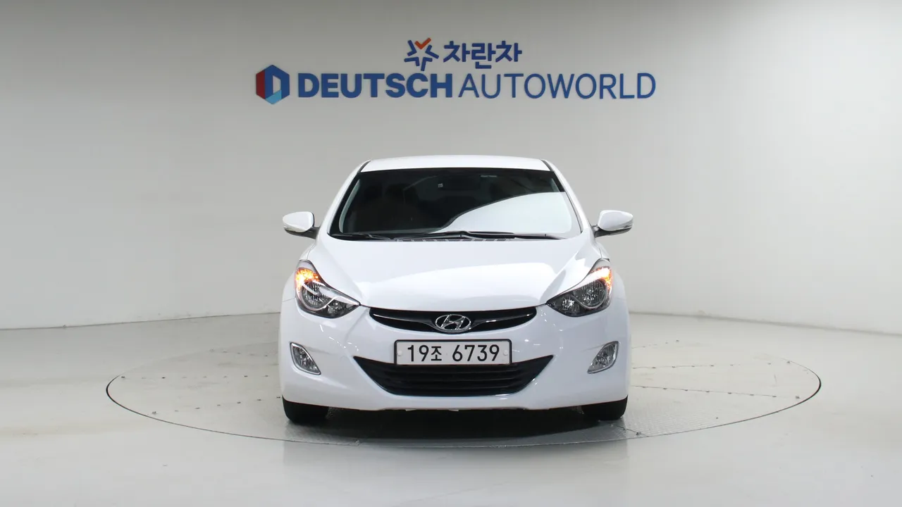 Hyundai Avante — miniaturë 3