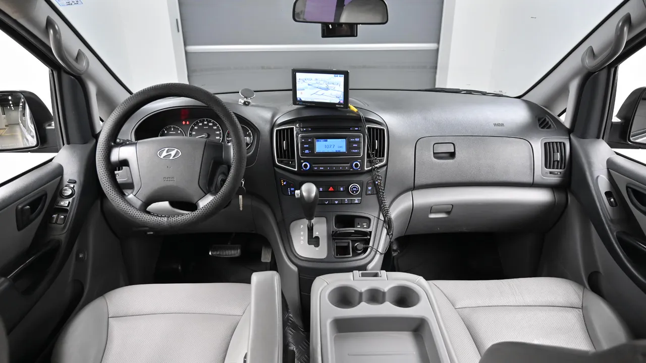 Hyundai Starex — miniaturë 7