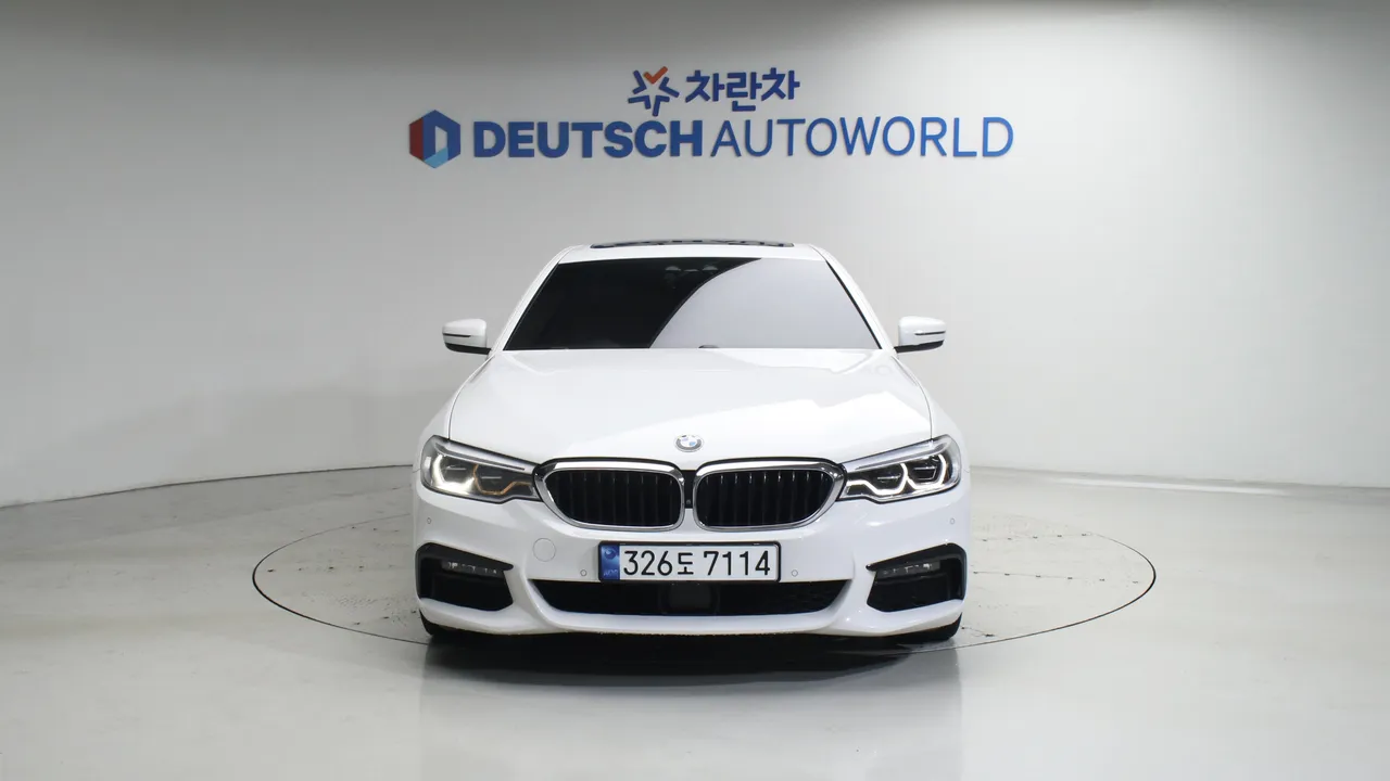 BMW 5er — miniaturë 3