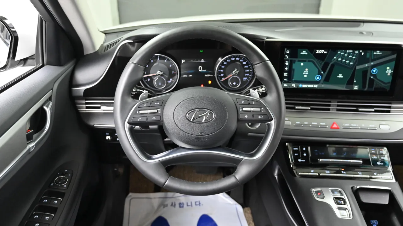 Hyundai Grandeur — miniaturë 13