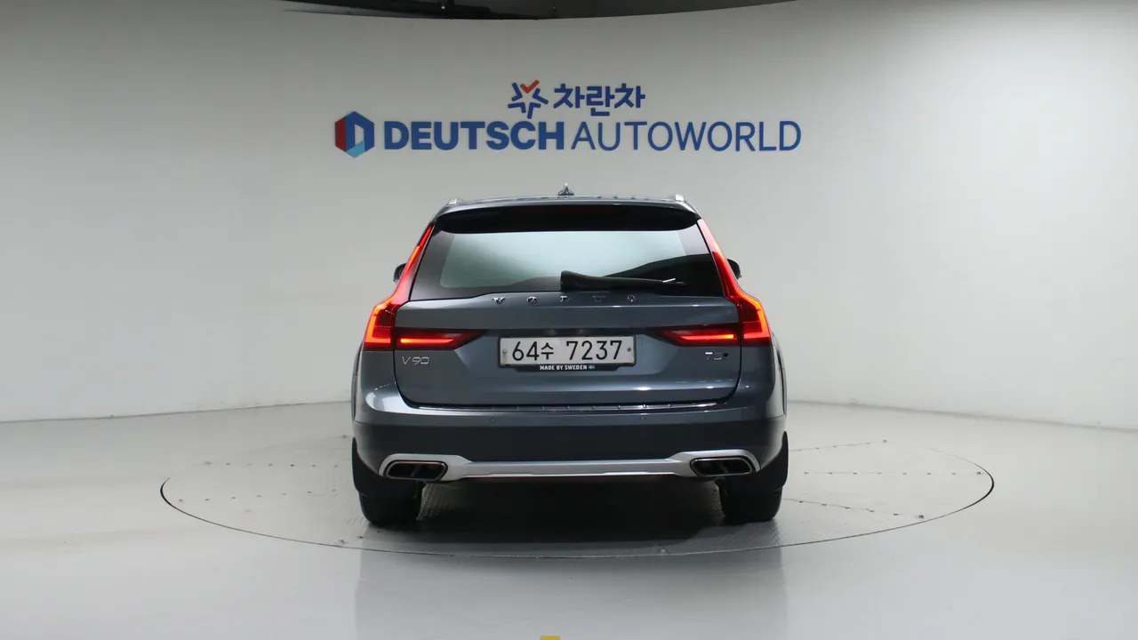 Volvo V90 Cross Country T5 AWD