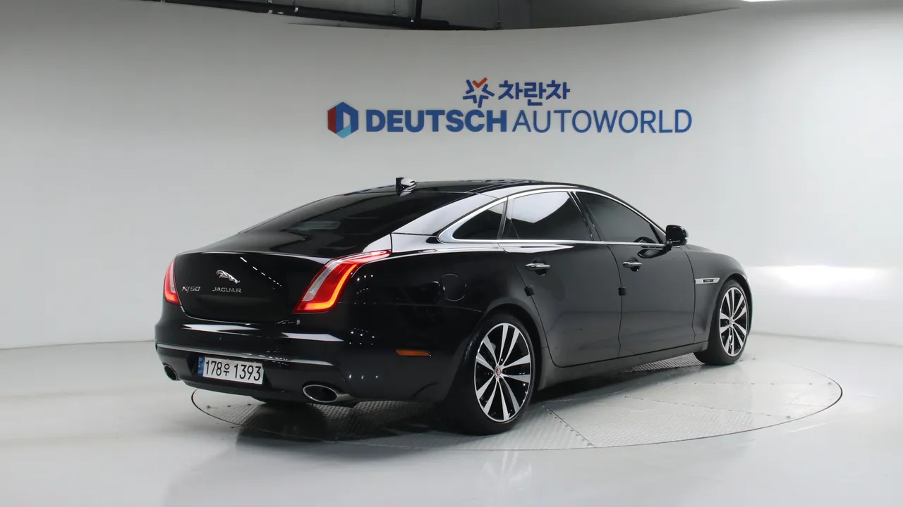 Jaguar XJ (X351) 3.0D XJ50 LWB