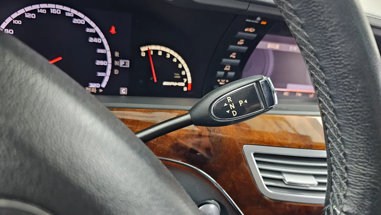 Mercedes-Benz S-klasse — miniaturë 9