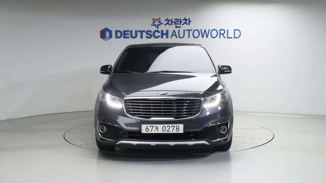 Kia Carnival — miniaturë 3