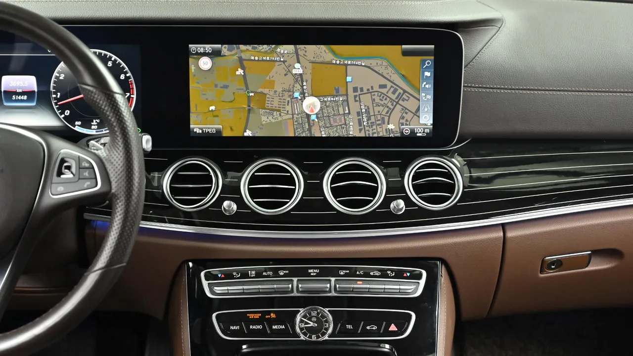 Mercedes-Benz E-klasse — miniaturë 14