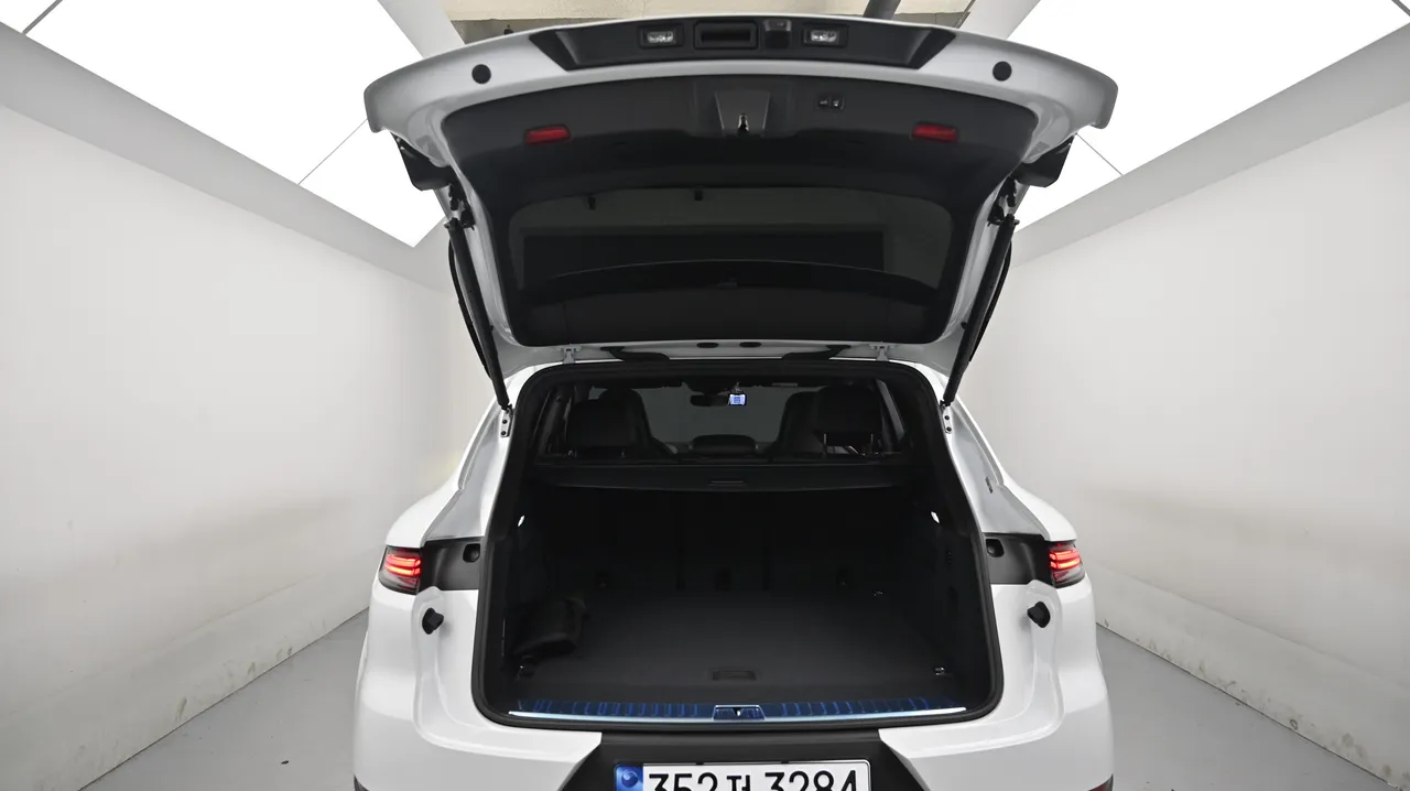 Porsche Cayenne — miniaturë 20