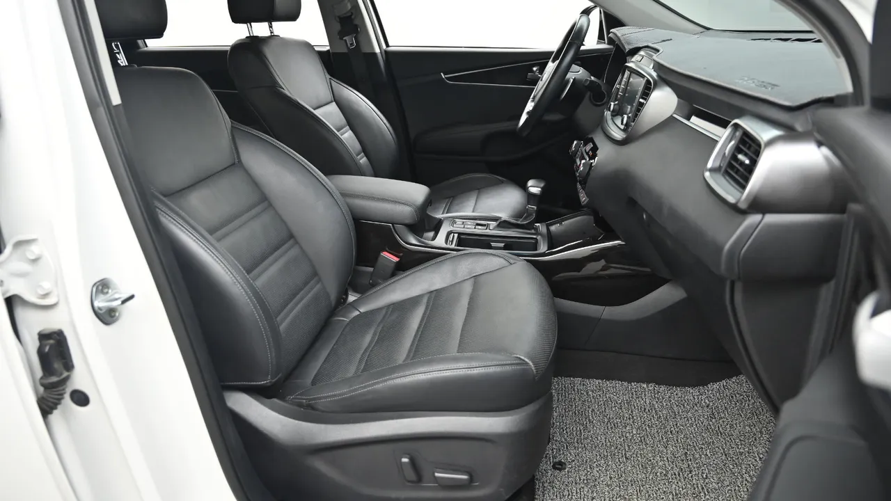 Kia Sorento — miniaturë 10