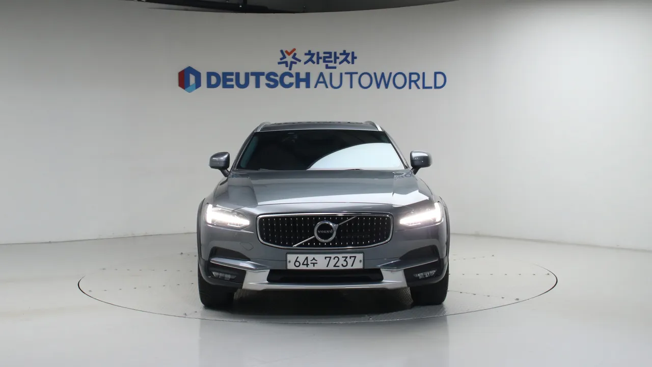Volvo V90 Cross Country T5 AWD