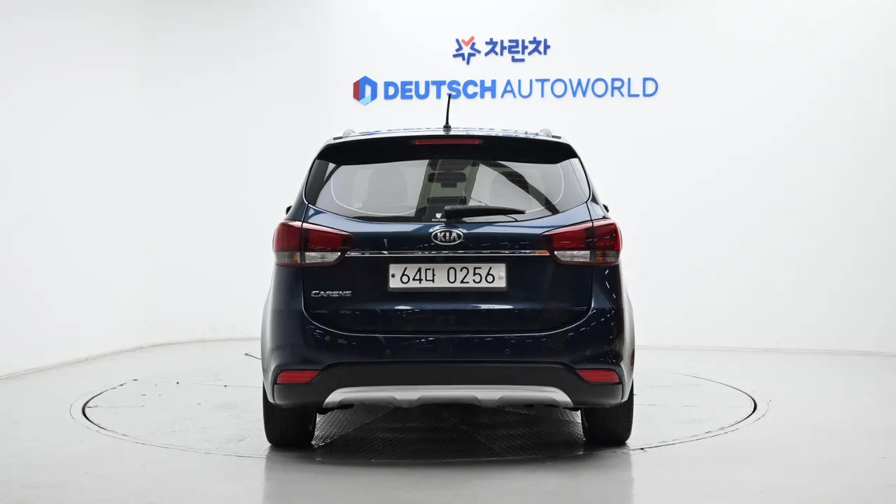 Kia Carens — miniaturë 4
