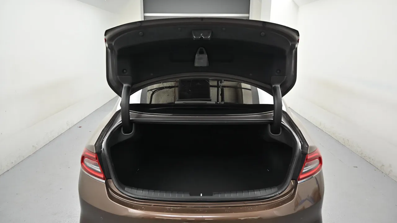 Hyundai Grandeur — miniaturë 19