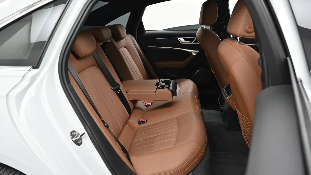 Audi A6 — miniaturë 12