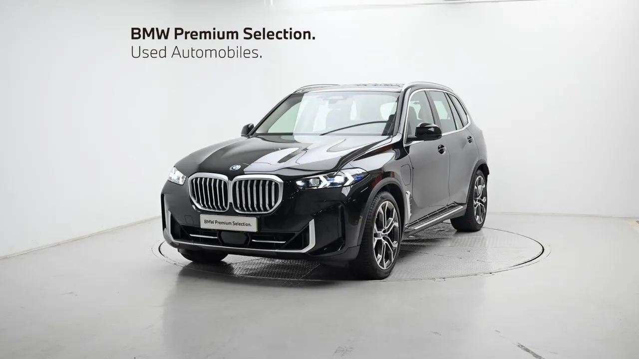 BMW X5 xDrive 50e xLine — foto 1