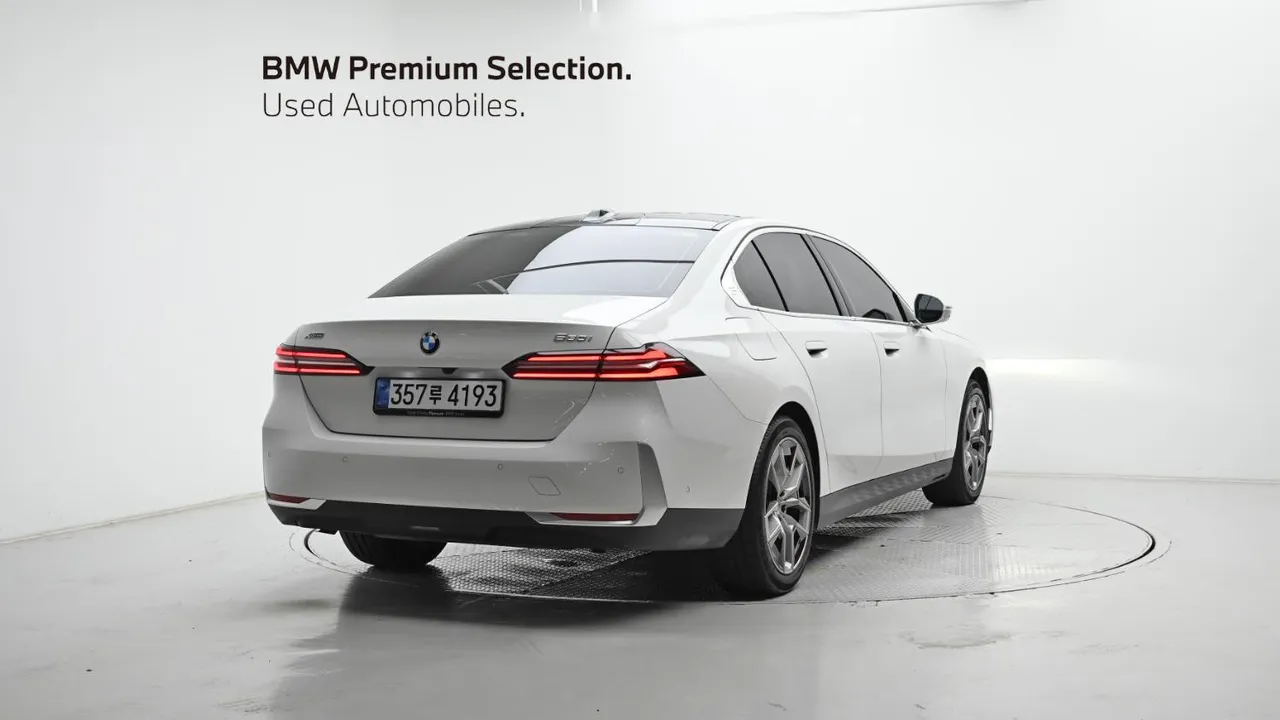 BMW 5er — miniaturë 2
