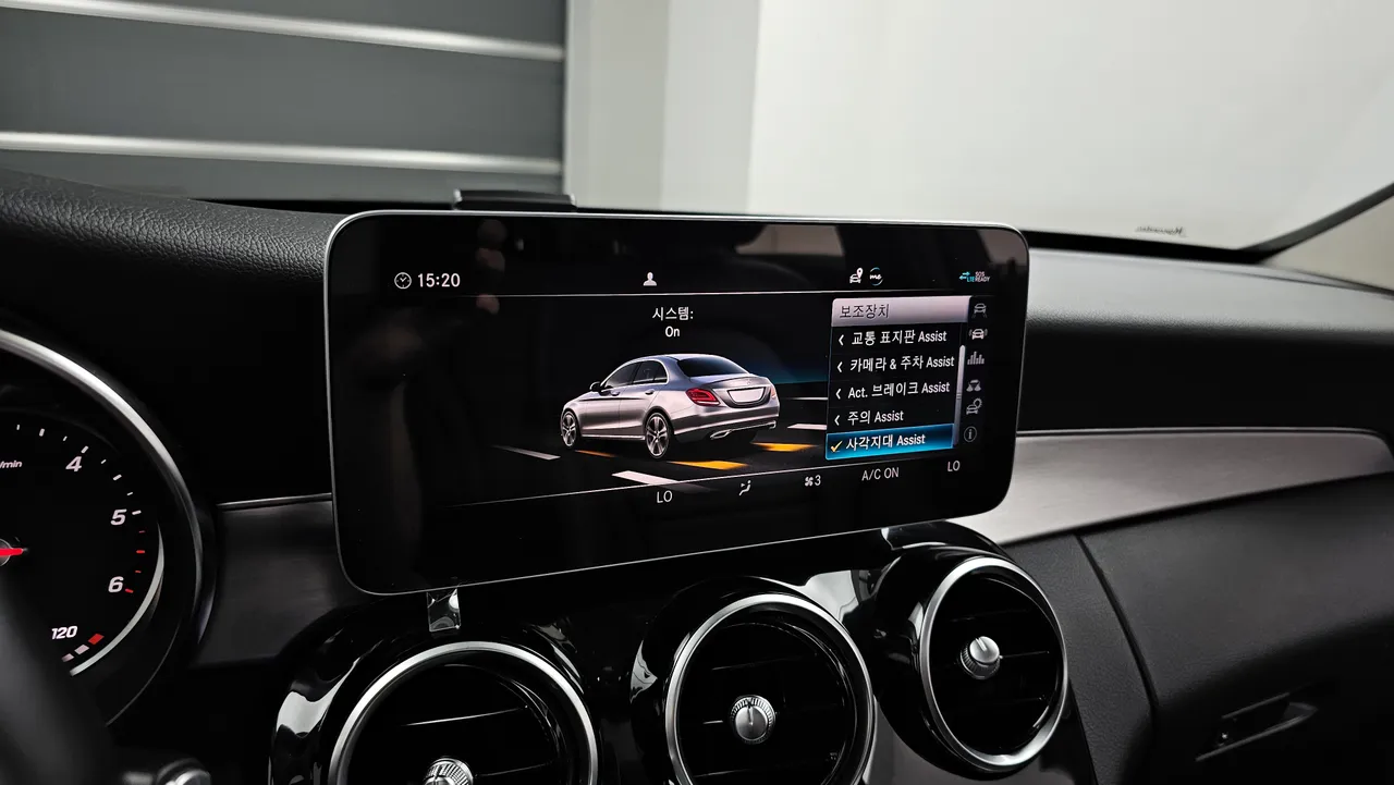 Mercedes-Benz C-klasse — miniaturë 16