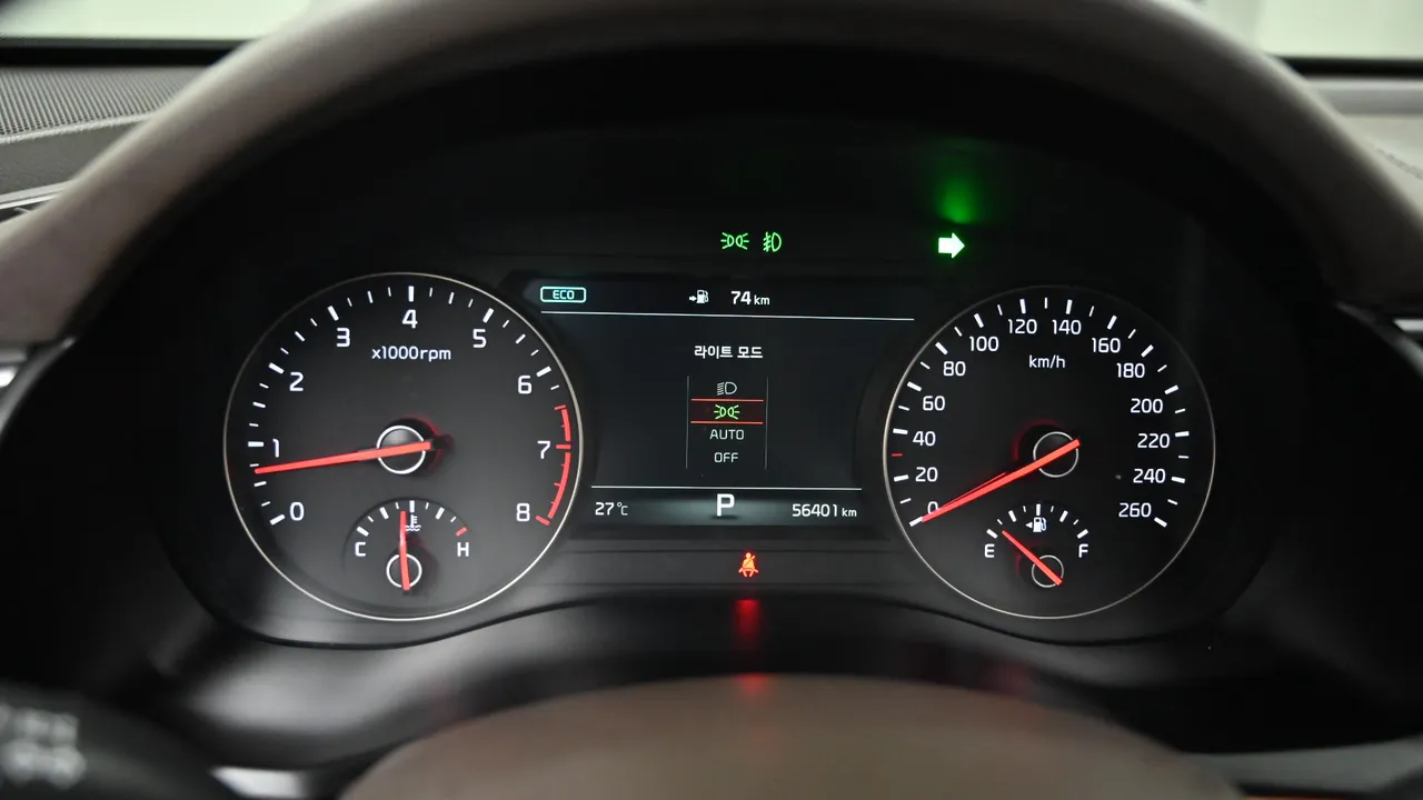 Kia K7 — miniaturë 8