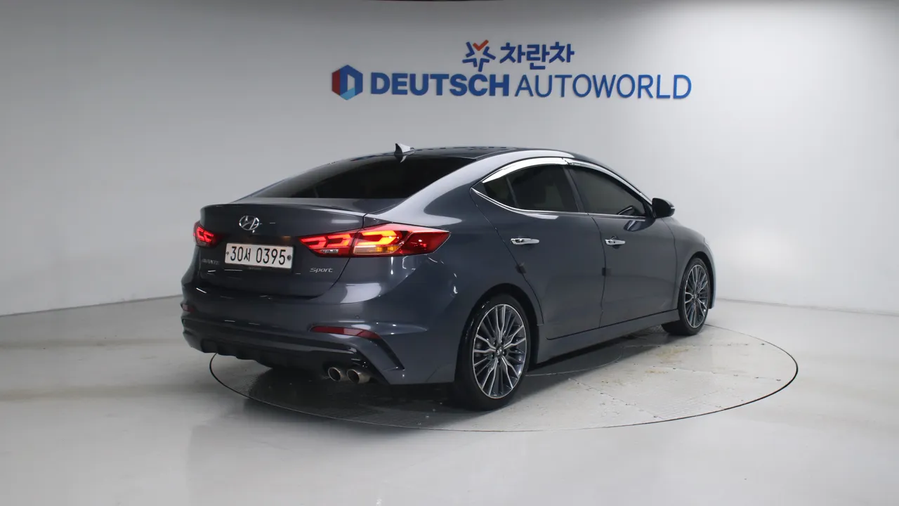 Hyundai Avante — miniaturë 2