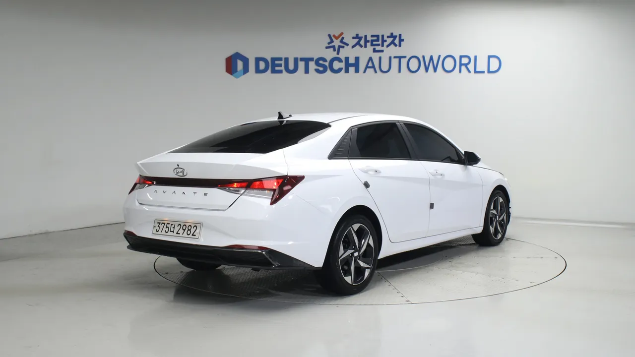 Hyundai Avante — miniaturë 2