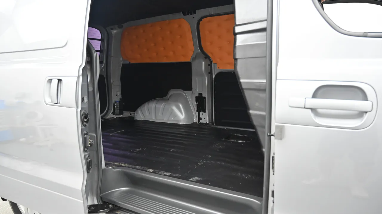 Hyundai Starex — miniaturë 12