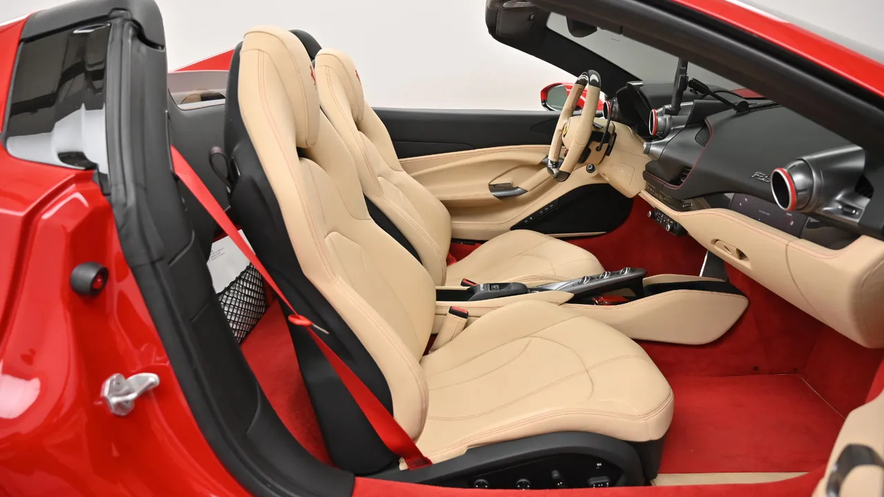 Ferrari F8 Spider 3.9 V8