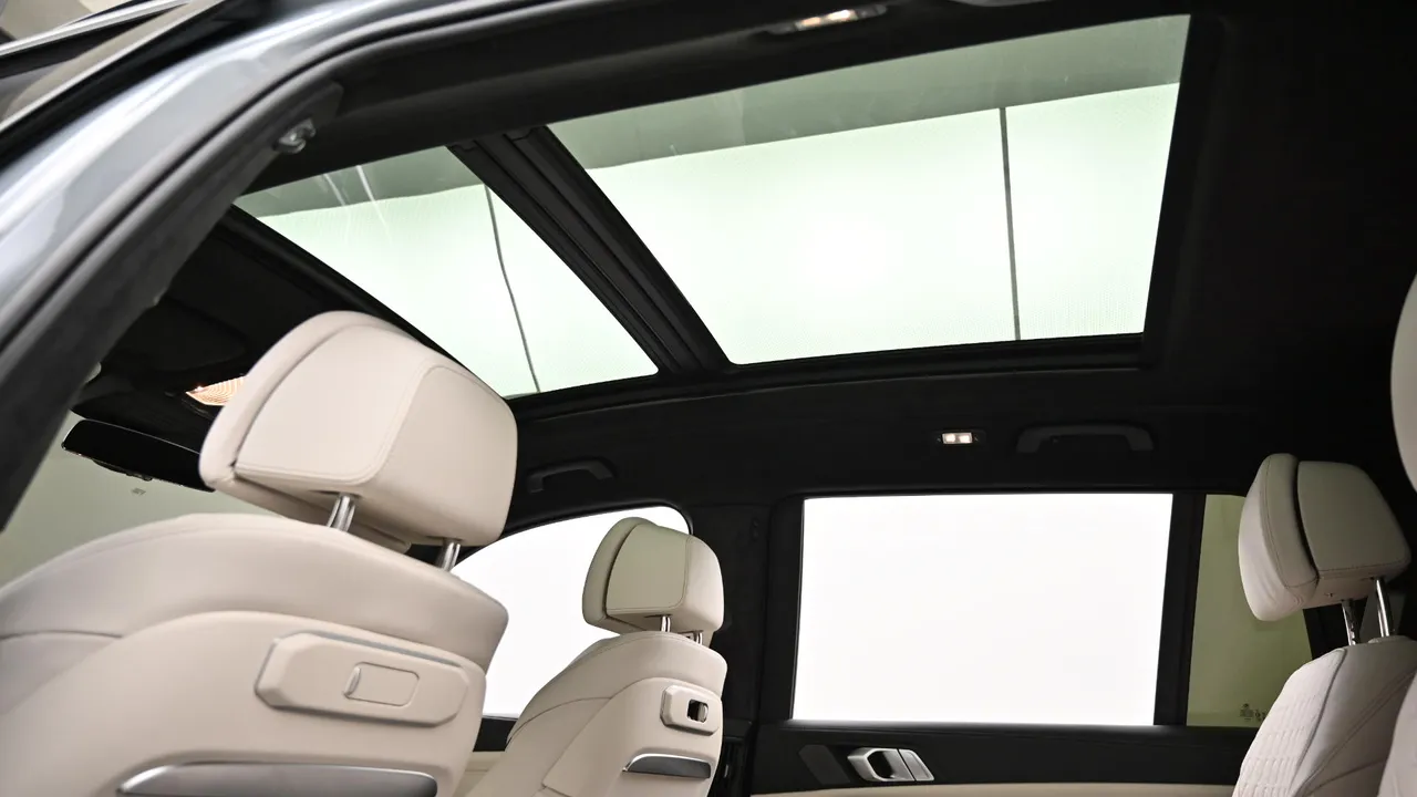 BMW X7 — miniaturë 18