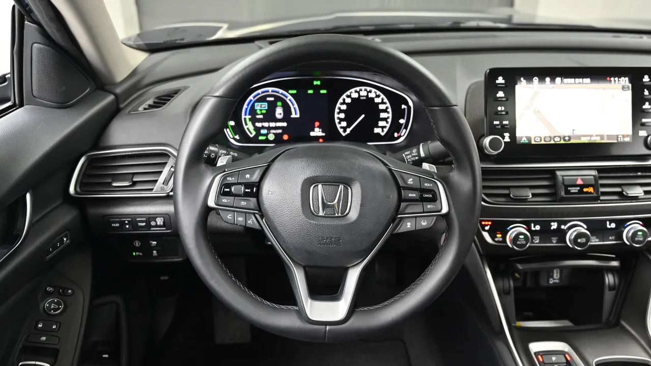 Honda Accord — miniaturë 13