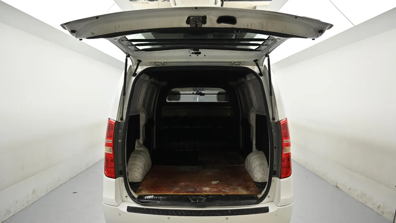 Hyundai Starex — miniaturë 19