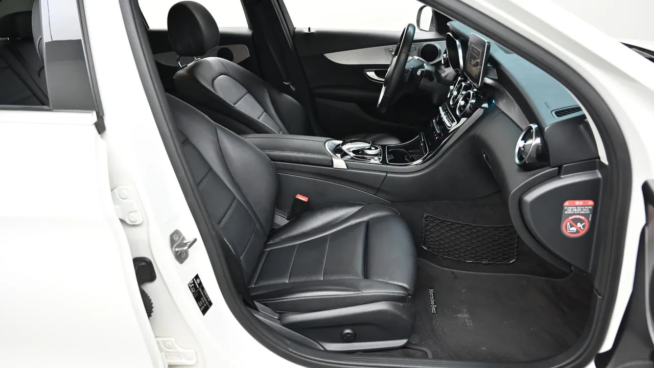 Mercedes-Benz C-klasse — miniaturë 10